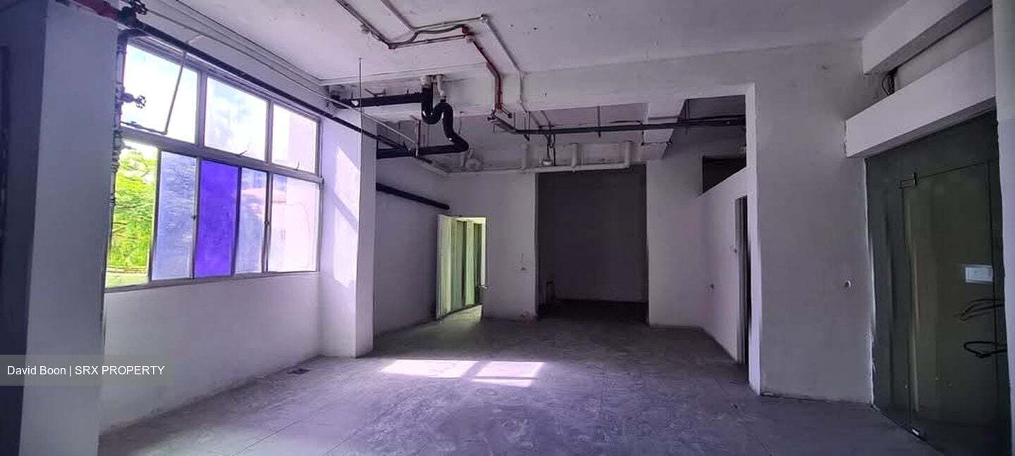 Boon Lay Shopping Centre (D22), Shop House #603567881